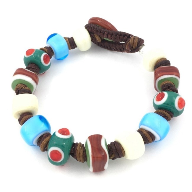 Moi Unico Armband mit grünen, weißen und hellblauen Glasperlen