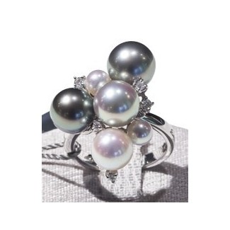 Anello Salvini Polinesia con perle e diamanti 20018654