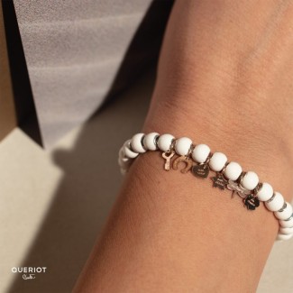 Queriot Mon Porte-bonheur earring in rose gold with horseshoe 2