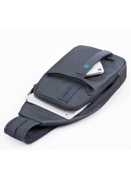 Einzelschulter Piquadro P16 blau - CA4827P16 / CHEVBLU