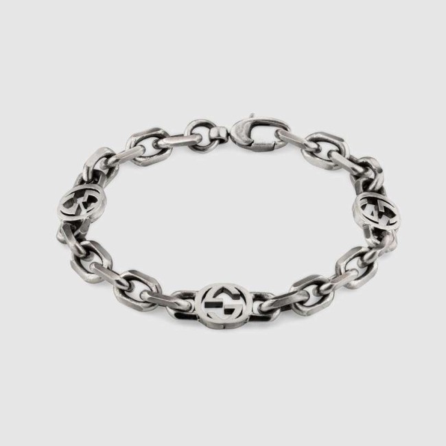 Bracciale Gucci unisex con catena e doppia G