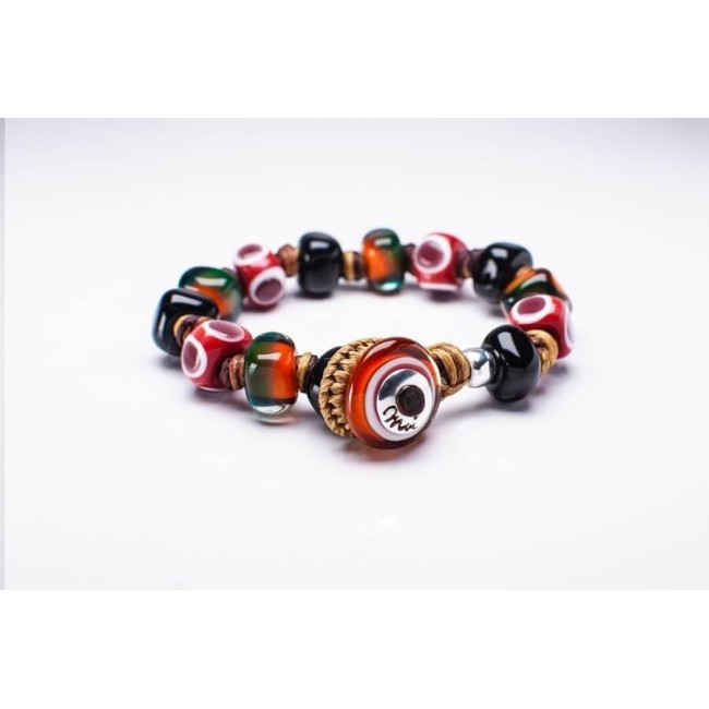 Bracciale Moi Alsazia con perle in vetro nere verdi e rosse unisex