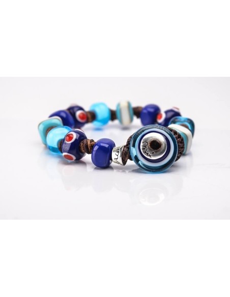 Moi Hermit Crab bracelet with glass beads in shades of blue unisex