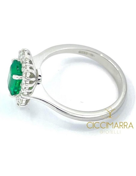 Anello con Smeraldo di Giorgio Visconti in oro bianco e diamanti AB16673BS