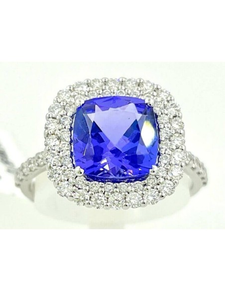 Ring with blue Tanzanite 8x8mm and double row of diamonds