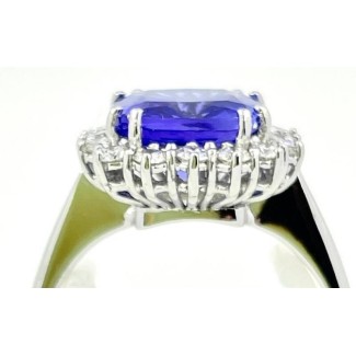 Ring with blue Tanzanite cushion 6x6mm and natural diamonds 2