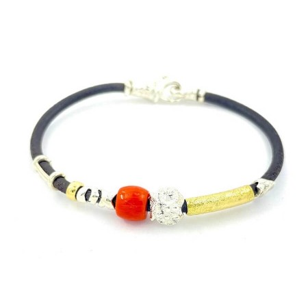 Bracciale Misani gioielli Accenti in cuoio con oro, argento e corallo