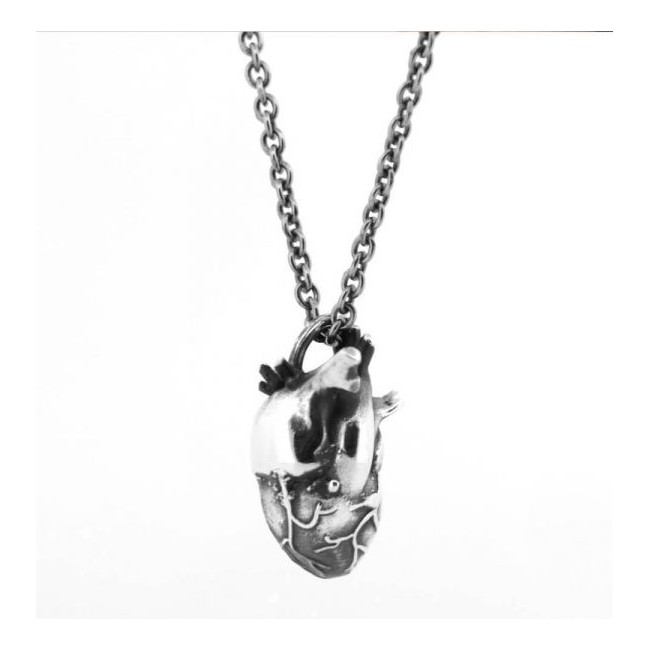 Nove25 necklace with anatomical heart pendant - N25COL00105