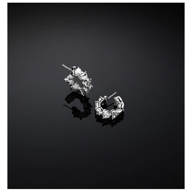 Chiara Ferragni Infinity Love earrings small circle hearts J19AWJ07