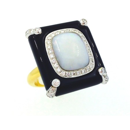Gold Ring whit Opal Diamonds and Onix - ANA778100