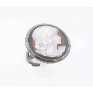 Italian Cameo ring in Sterling Silver cameo with woman's face 2