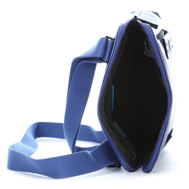 Piquadro Organized pocket cross body bag blue