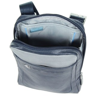 Leather shoulder pocketbook with iPad® mini compartment Vibe - CA3084VI/BGR 2