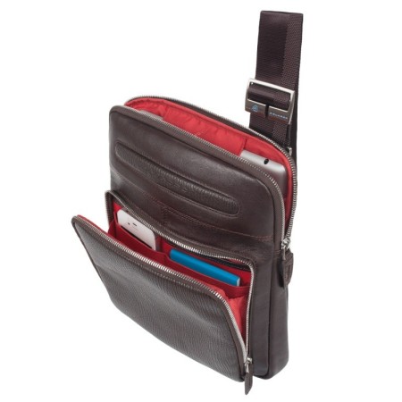 Flat leather shoulder bag Brown-Ca1358w55/TM