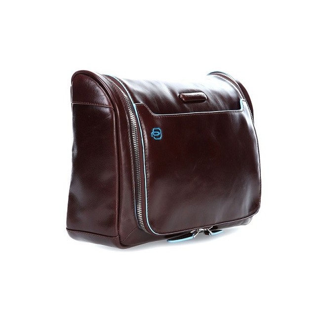 Large dark brown leather beauty Piquadro line Blue Square