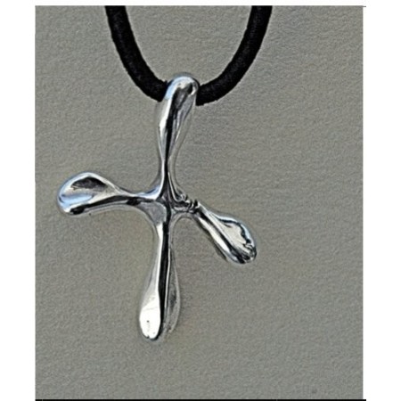 Silver Cross with broken arm Trouble mater