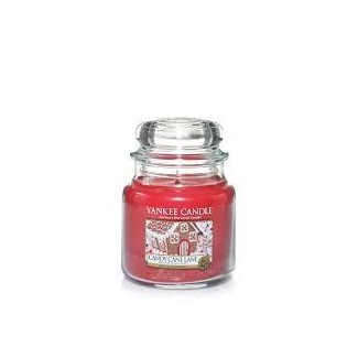 Yankee Candle Candy Cane Lane medium jar 1308385E
