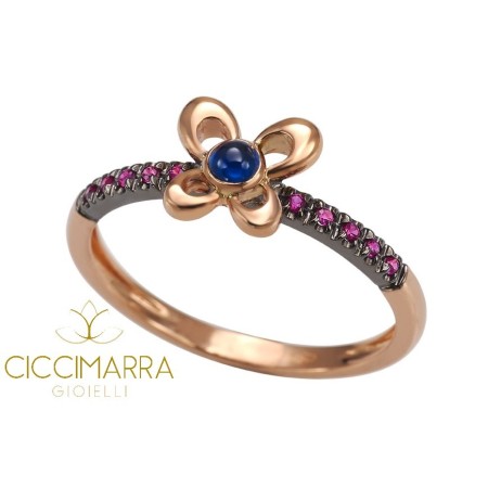 Mimì Y-ME Schmetterlingsring aus Rosé- und Schwarzgold mit Saphir und Rubin