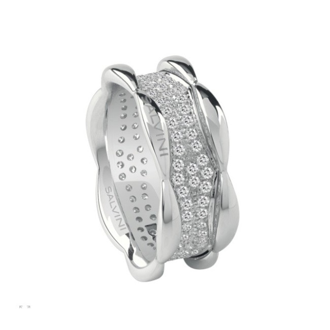 Salvini Sunny ring with white gold band and pavè diamonds