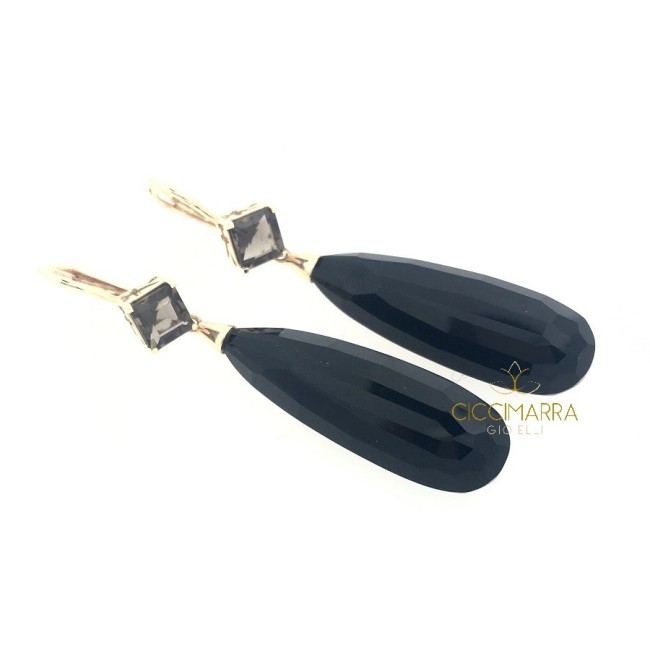 Mimi Shan Teki gold earrings with Onyx and Smoky Quartz