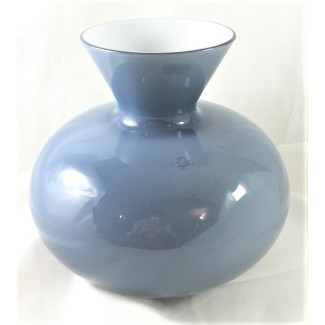 Vase Venini Idria niedrige Farbe Traube innen lattimo 706.41UV